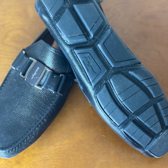 Mint condition Salvatore Ferragamo Loafer main image 4